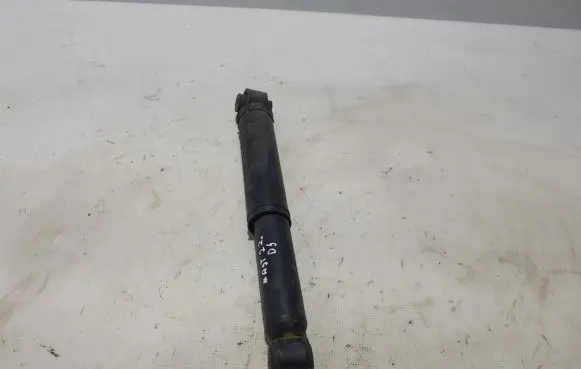 Renault Master III Rear shock absorber/damper 562101205R