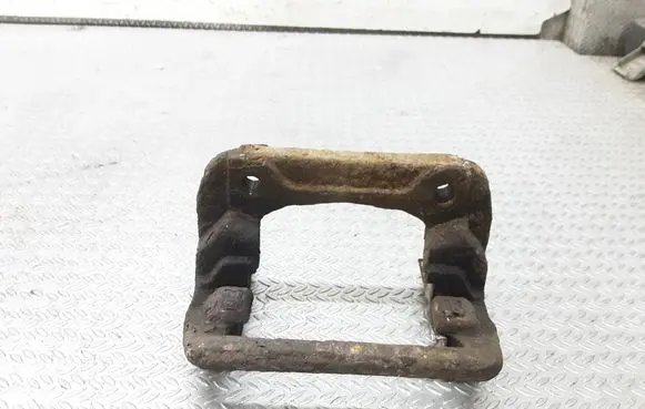 Honda FR-V Brake caliper pad carrier rear 