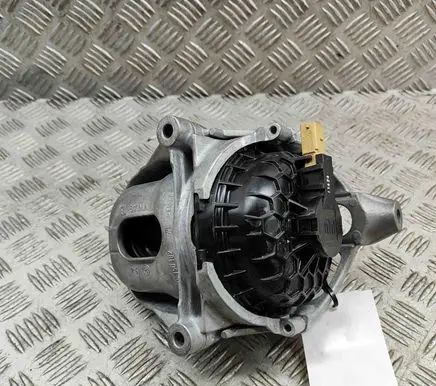Audi A6 S6 C8 4K Engine mount bracket 4M0199372GJ