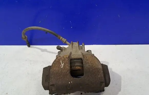 Volvo V70 Front brake caliper 8251317