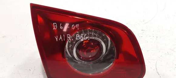 Volkswagen PASSAT B6 Tailgate rear/tail lights 3C9945093