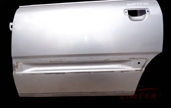 Audi 200 Rear door