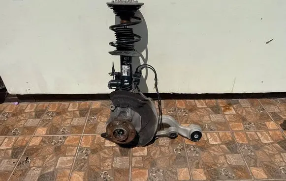 BMW 4 F32 F33 Front wheel hub spindle knuckle 6859004 6864760