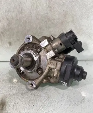 Fuel injection high pressure pump