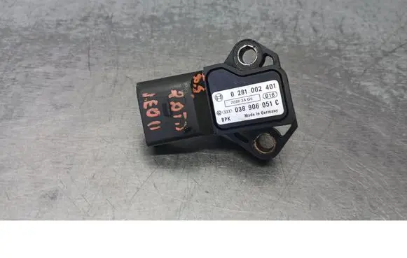 Volkswagen PASSAT B5.5 Air pressure sensor 0281002401