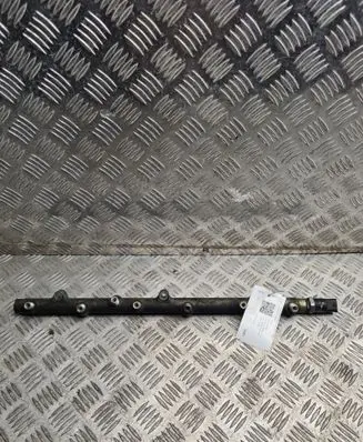 BMW 5 E39 Fuel main line pipe 0445216002 010108