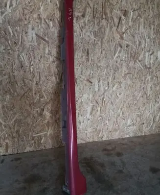 Mazda 3 II Sill