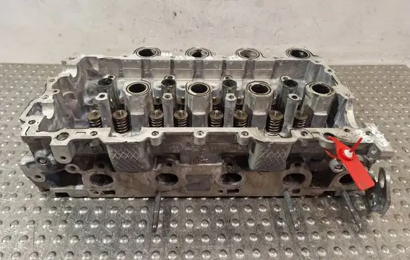 Citroen C4 I Engine head S25053668 9655911480
