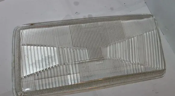 Audi 80 90 B3 Headlight lense 7R0134575