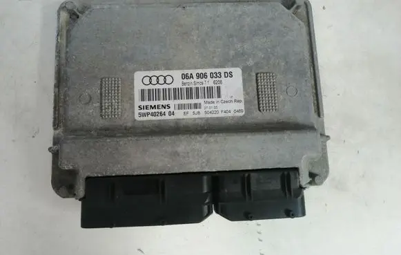 Audi A3 S3 8P Engine control unit/module 06A906033DS