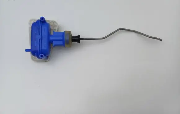 Audi 100 200 5000 C3 Central locking vacuum pump 893862153D
