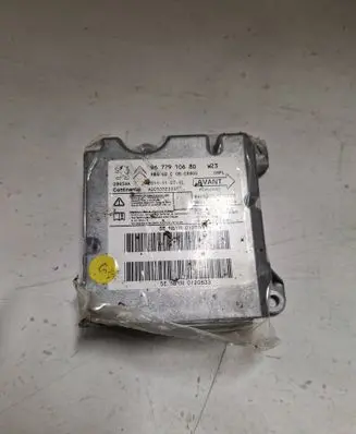 Peugeot 508 Airbag control unit/module 9677910680