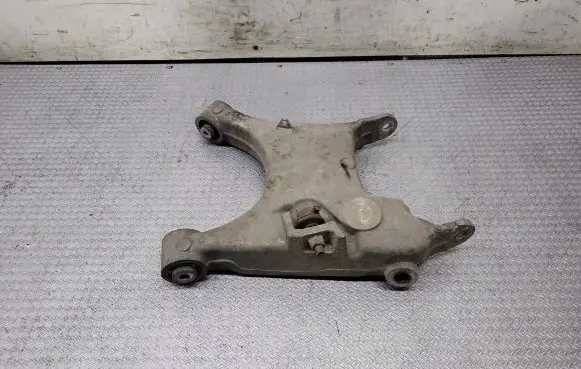 BMW X5 E53 Rear upper control arm/wishbone 1095254