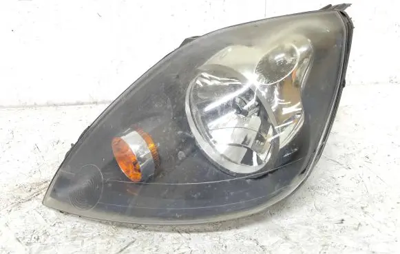 Ford Fiesta Headlight/headlamp 6S6113W030CD 0301224303