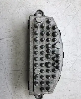 Volkswagen Tiguan Allspace Heater blower motor/fan resistor 5Q0907521C
