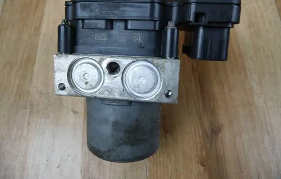 Honda CR-V ABS Pump 57110TLAA960M1 0265290530