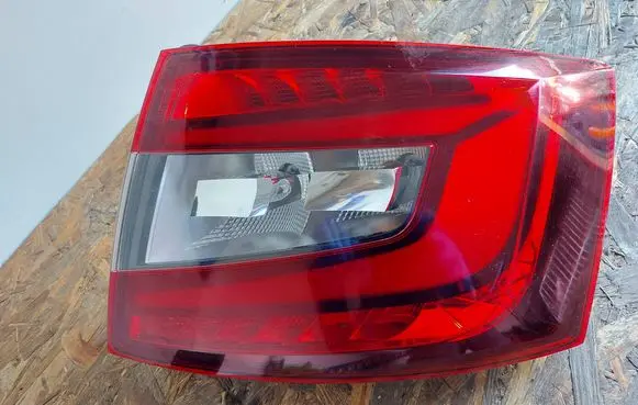 Skoda Octavia Mk3 (5E) Rear/tail lights 