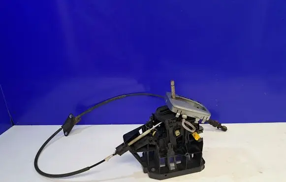Volvo XC90 Gear shifter/selector P08699417 08699417