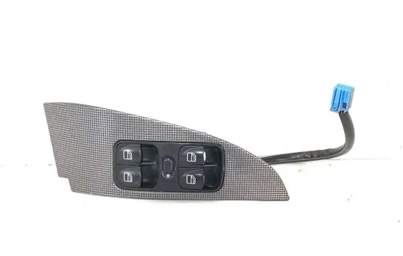 Mercedes-Benz C AMG W203 Electric window control switch A2037271728