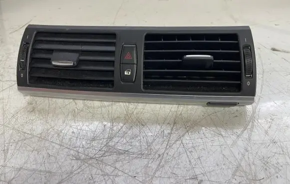 BMW X6 E71 Dash center air vent grill 9220101 9210705