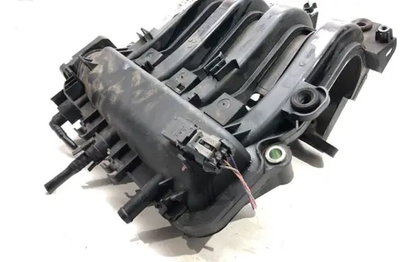 Renault Thalia II Intake manifold 8200373916