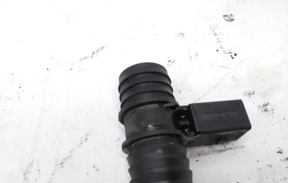 Mercedes-Benz Sprinter W901 W902 W903 W904 Breather hose sensor 6110160630
