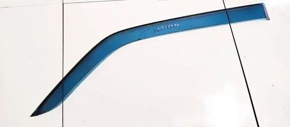 Mitsubishi Pajero Sliding door wind deflector 