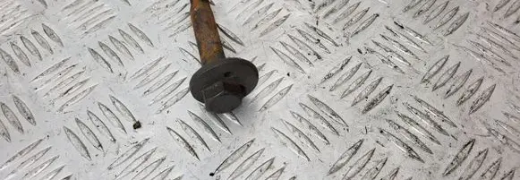 Mitsubishi L200 Front suspension camber bolt 
