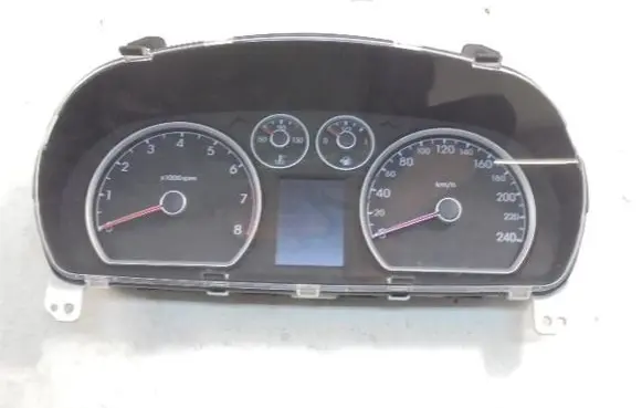 Hyundai i30 Speedometer (instrument cluster) 940332R000