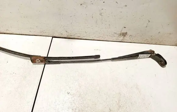 Skoda Roomster (5J) Front wiper blade arm 5j1955410b