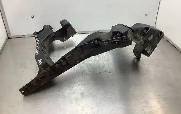 Peugeot 308 Rear bumper mounting bracket 2002101D 9681474980