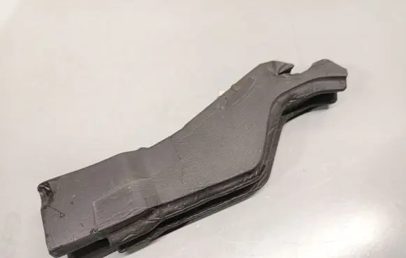 Skoda Kamiq Other engine bay part 658823714
