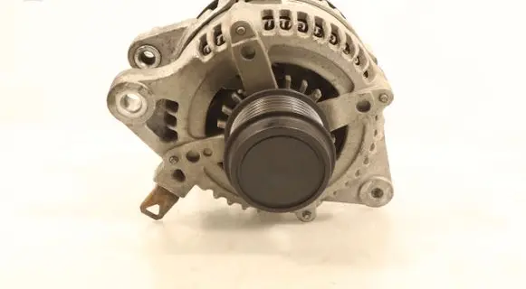 Toyota Avensis T270 Generator/alternator A6061