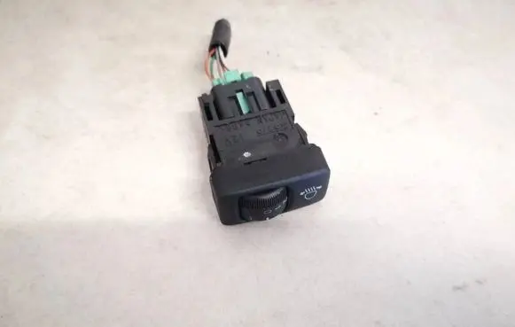 Lexus IS 220D-250-350 Headlight level height control switch