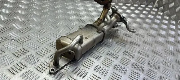 Renault Megane III EGR valve cooler 147357324R 72012757B