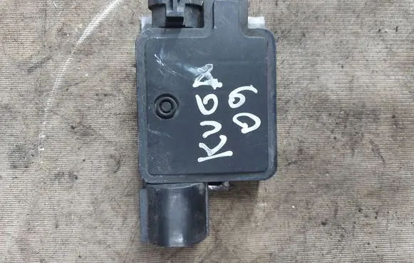 Ford Kuga I Fan control module 940002906