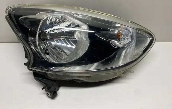 Nissan Micra Headlight/headlamp