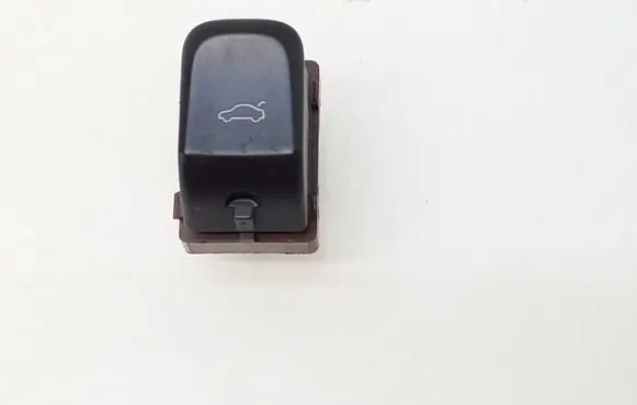 Audi A4 S4 B8 8K Tailgate opening switch 8K0959831A