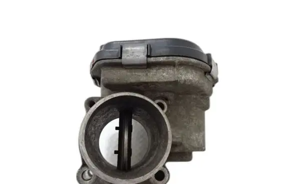 Peugeot 508 Throttle body valve 9673534480
