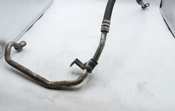 KIA Carens I Air conditioning (A/C) pipe/hose NOCODE