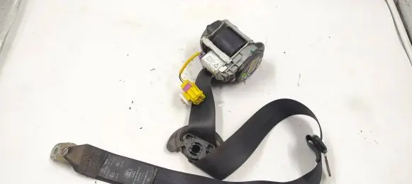 Volkswagen Jetta V Front seatbelt 1K4857706E 040712 1000066