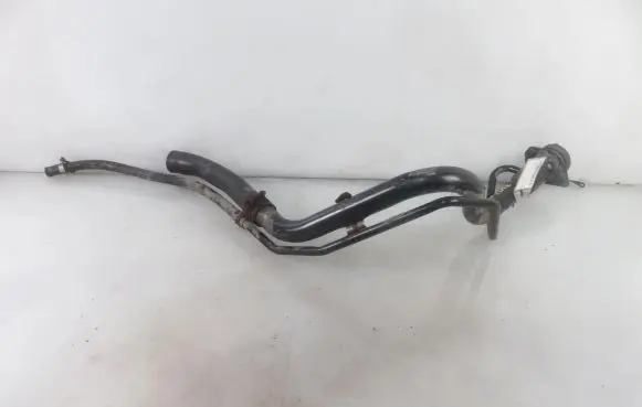 Suzuki Swift II Fuel tank filler neck pipe 