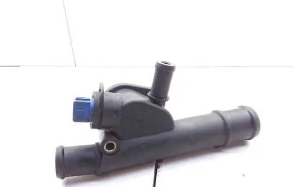 Audi A3 S3 8L Engine coolant pipe/hose 038121133