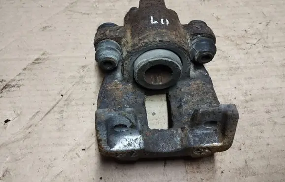 Chrysler Pacifica Rear brake caliper