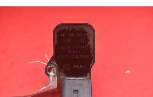 Skoda Citigo High voltage ignition coil 04E905110M