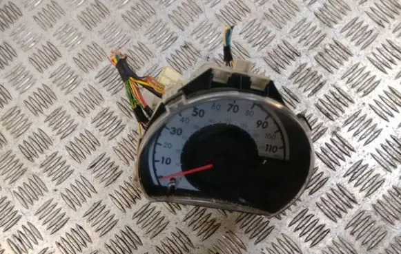 Toyota Aygo AB10 Speedometer (instrument cluster) 838000H072
