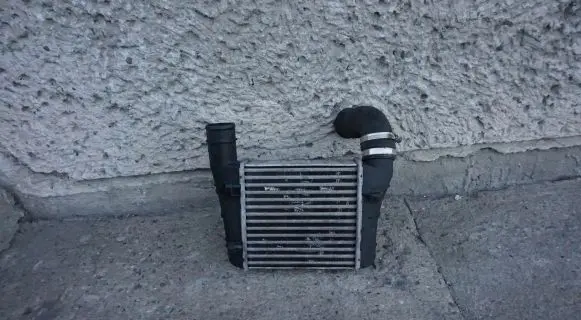 Audi A4 S4 B7 8E 8H Intercooler radiator