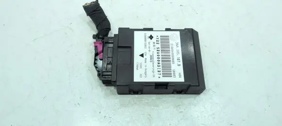 Volkswagen PASSAT B7 Other control units/modules 3AA905107B