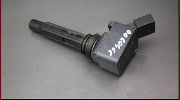 Skoda Citigo High voltage ignition coil 04C905110H 0040102008