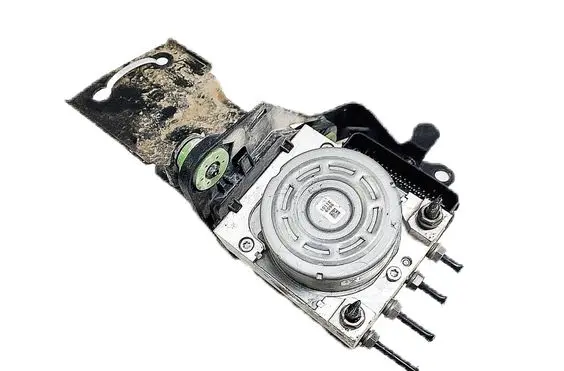 Volkswagen PASSAT B8 ABS Pump 5Q0614517GF
